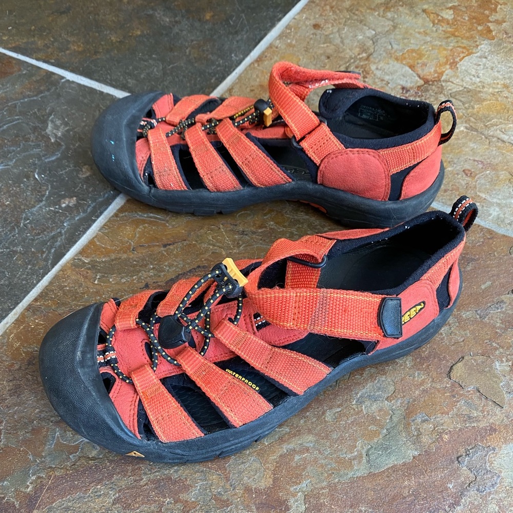 Keen H2 Water shoes.